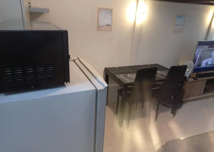 Cozy In The Heart Of Makati City Aparthotel